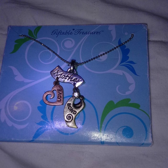 Mother Bond Love Necklace - Picture 9 of 9